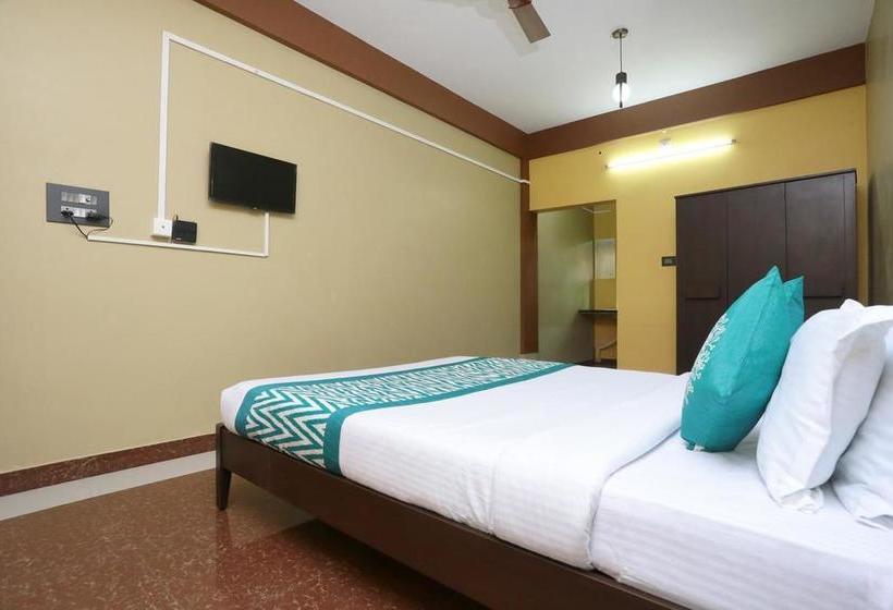 Bonfire Hostels Wayanad 15