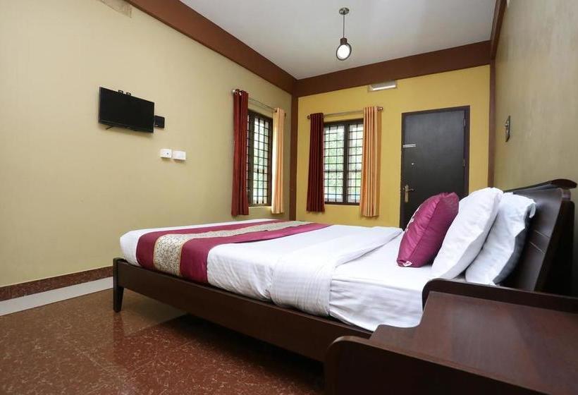 Bonfire Hostels Wayanad 6
