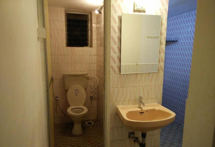 Hostel Notre Maison 11