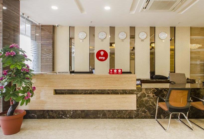 Hotel Oyo 10127 Svm Grand Uppal Andhra Pradesh
