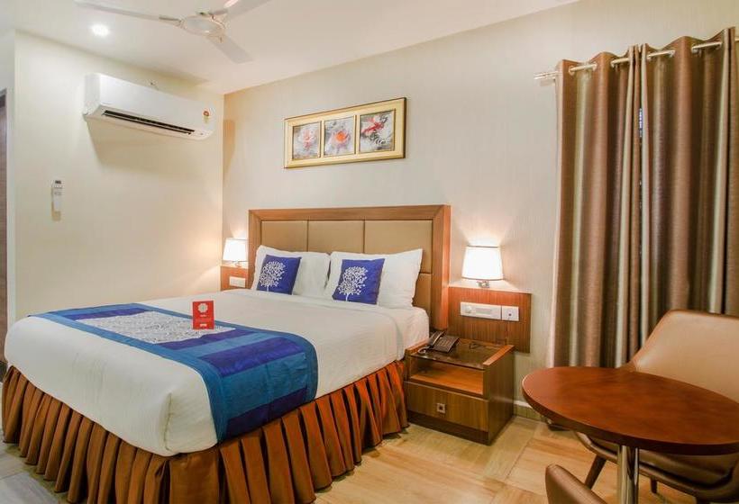 Hotel Oyo 10127 Svm Grand Uppal 11