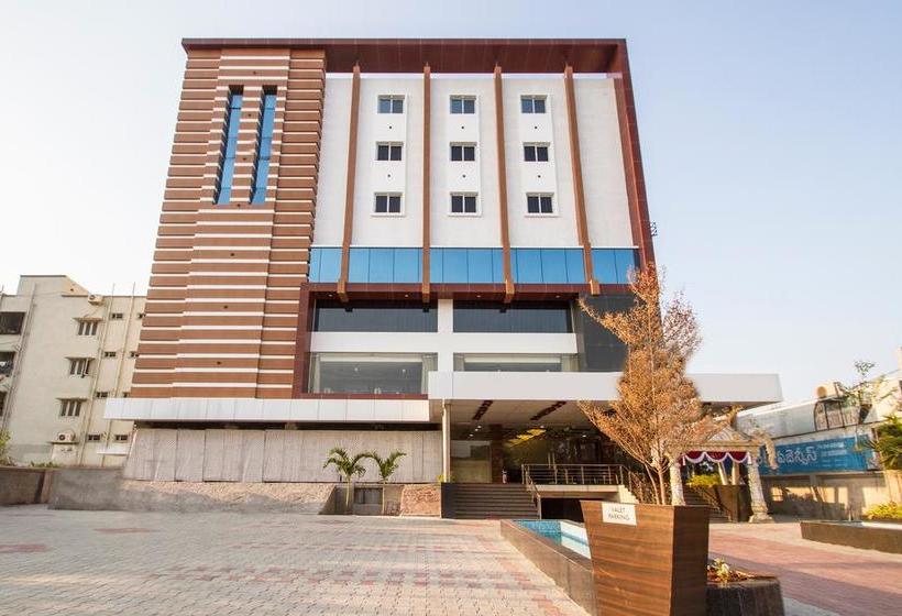 Hotel Oyo 10127 Svm Grand Uppal 19