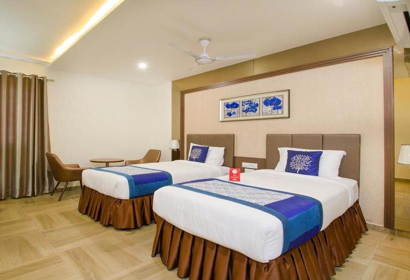 Hotel Oyo 10127 Svm Grand Uppal 2