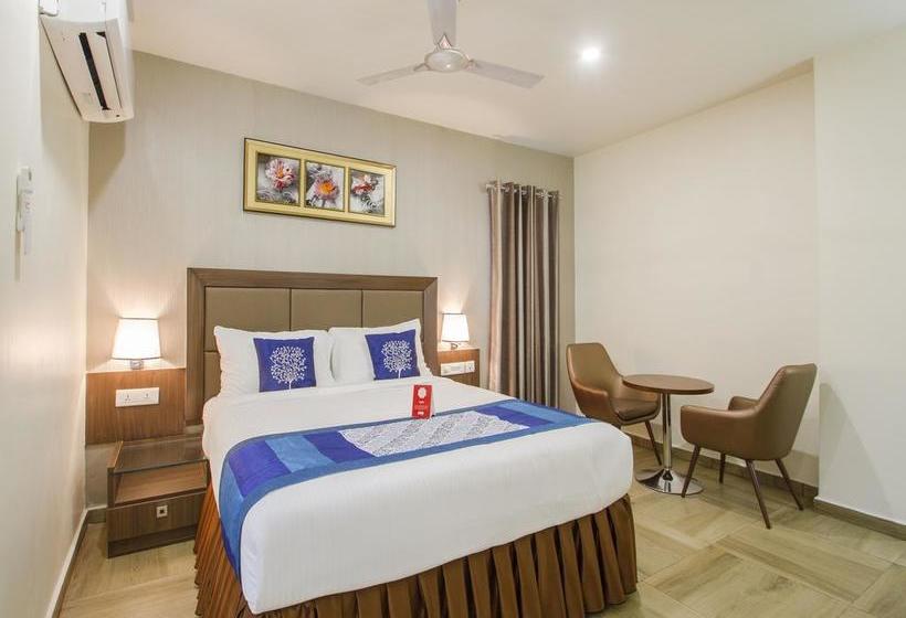 Hotel Oyo 10127 Svm Grand Uppal 8