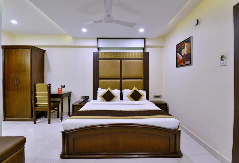 Oyo 10125 Hotel Anandam