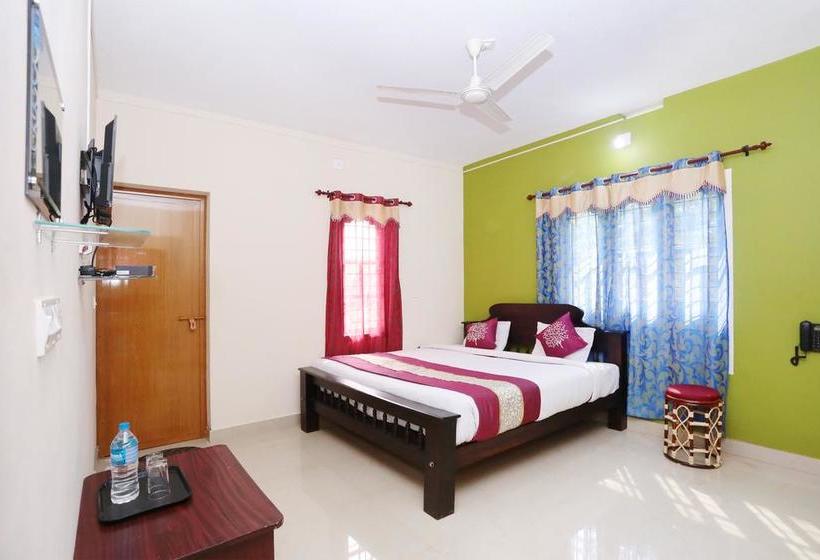 Oyo 10421 La Flora Resorts