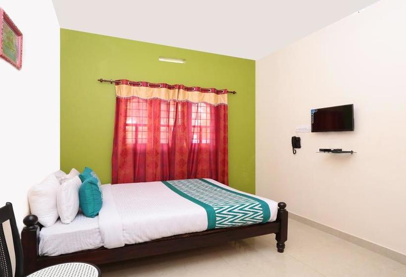 Oyo 10421 La Flora Resorts 6