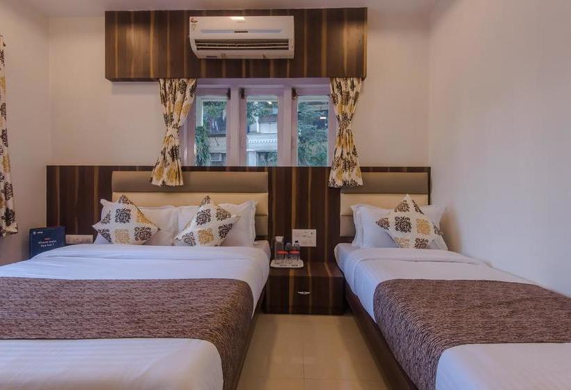 Oyo 10217 Hotel Golden Palms 7