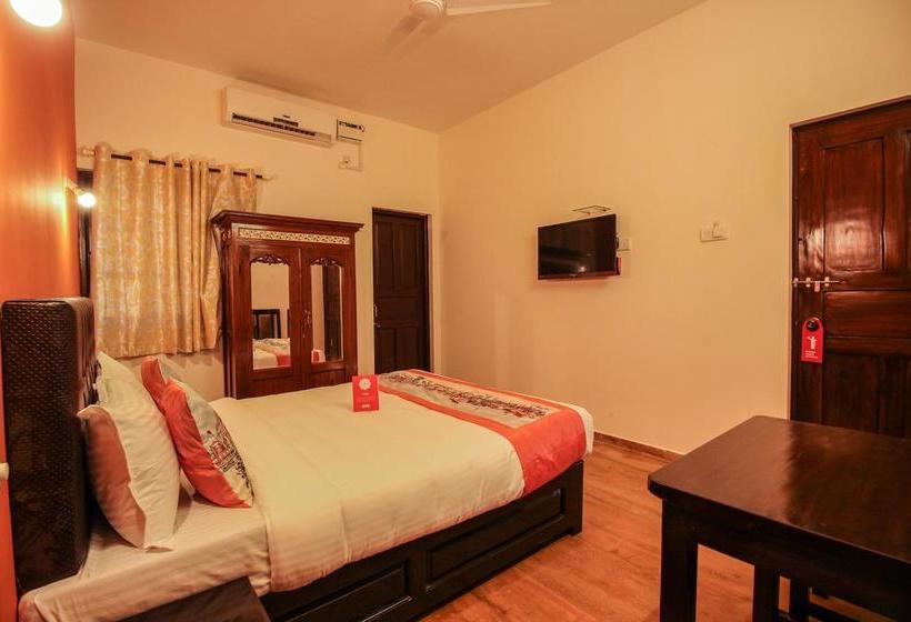 Hotel Oyo Flagship 1008 Anjuna Vagator Goa 11
