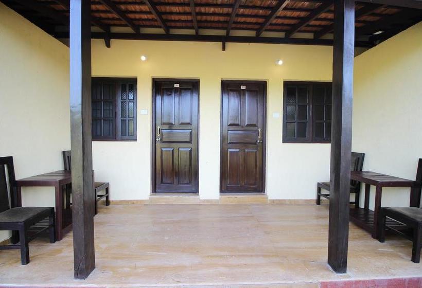 Hotel Oyo Flagship 1008 Anjuna Vagator Goa 13