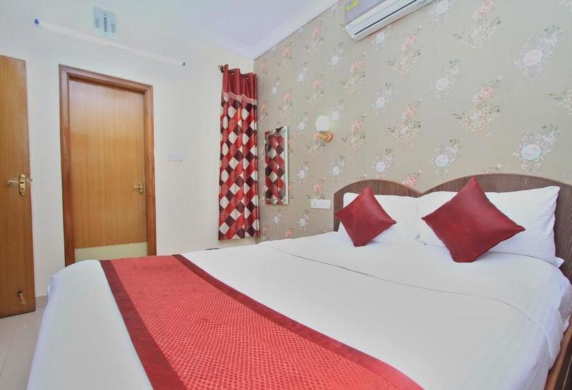 Oyo 7728 Hotel Nayaab Comforts 4