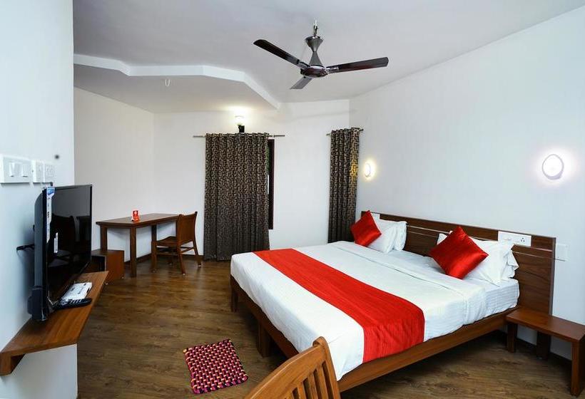 Oyo 10029 Hotel Munnar Breeze 13