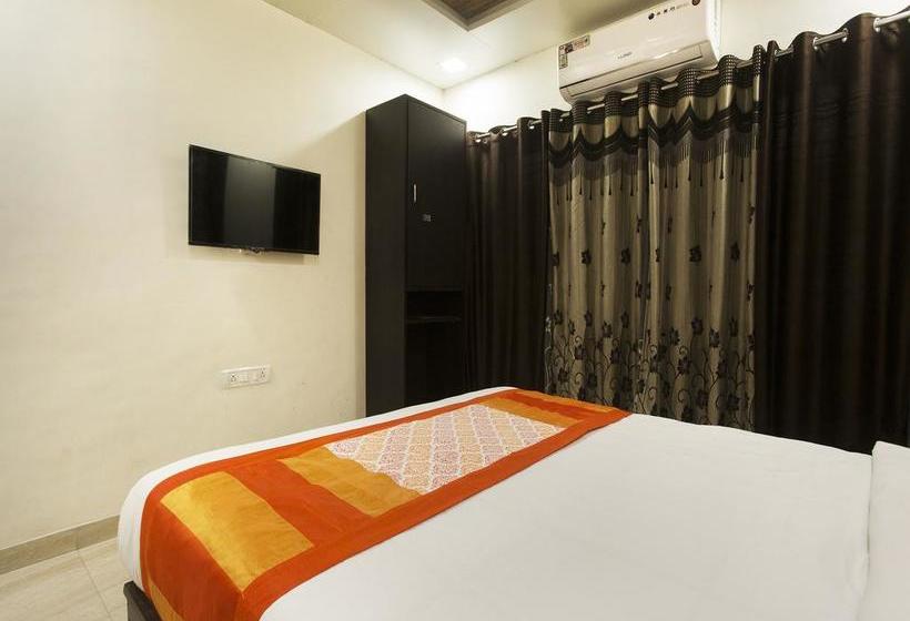 Oyo 10374 Hotel Swapnalok 10