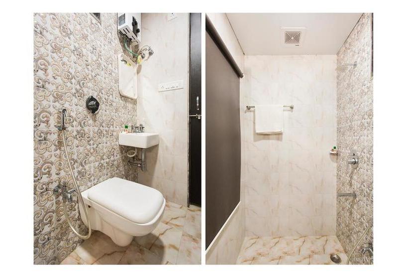 Oyo 10374 Hotel Swapnalok 12