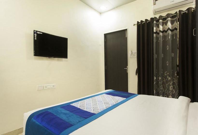 Oyo 10374 Hotel Swapnalok 5