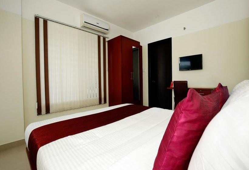 Oyo 10051 Hotel Tyche Stays 15