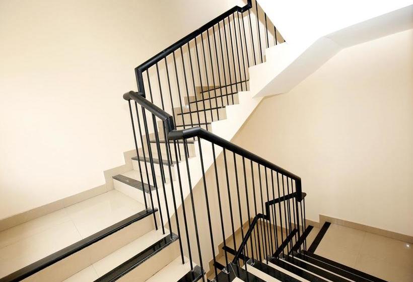 Oyo 10051 Hotel Tyche Stays 18