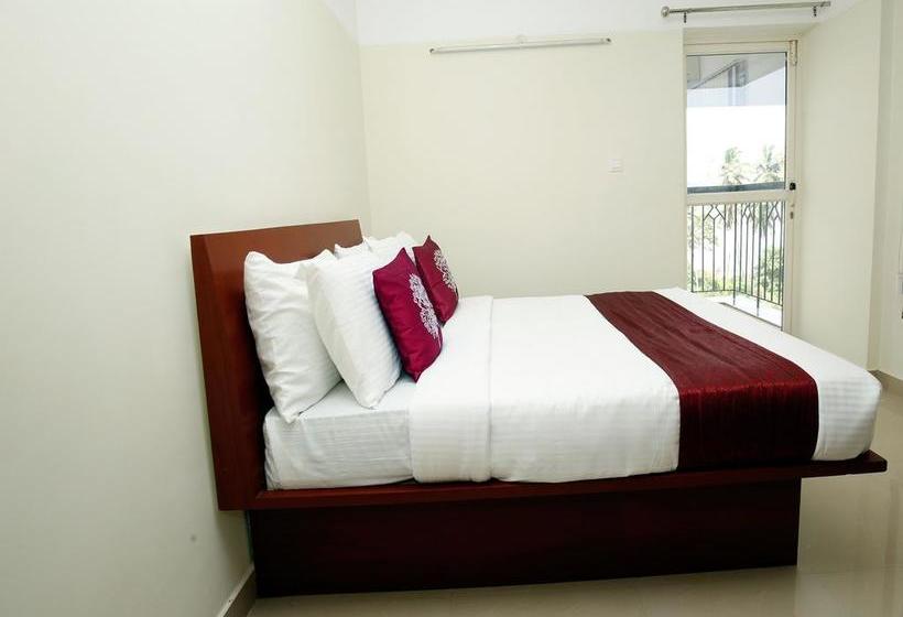 Oyo 10051 Hotel Tyche Stays 19