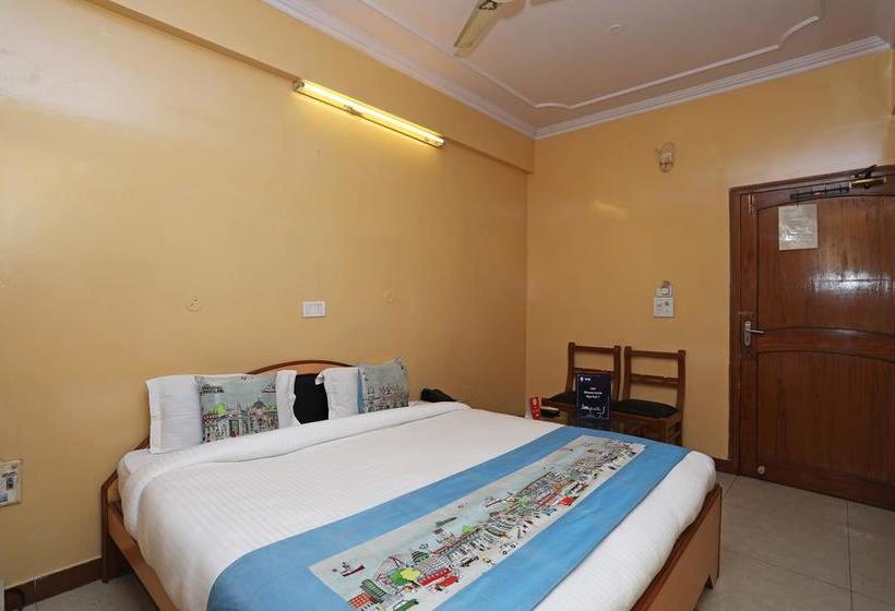 Oyo 10282 Hotel Rishi 5