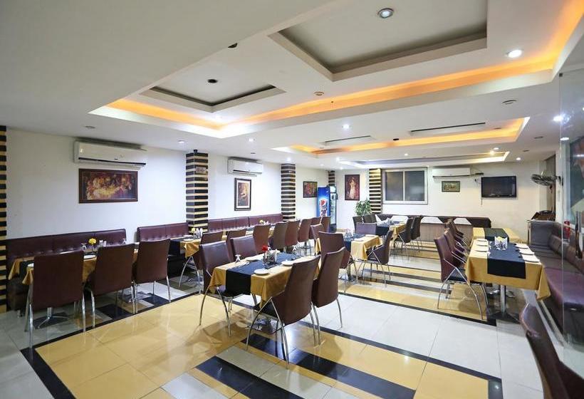 Oyo 3075 Hotel Rk Residency 11