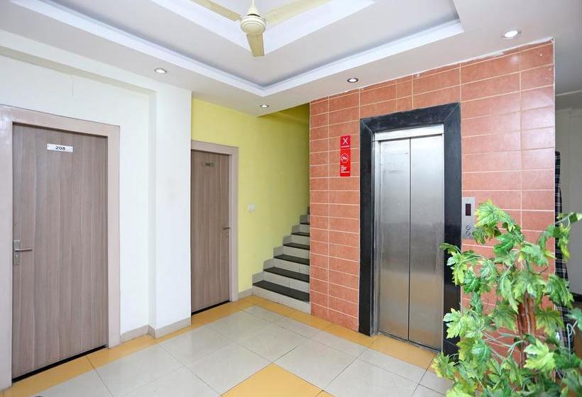 Oyo 3075 Hotel Rk Residency 6