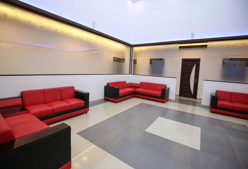 Hotel Oyo 10152 Rail View Residency 1