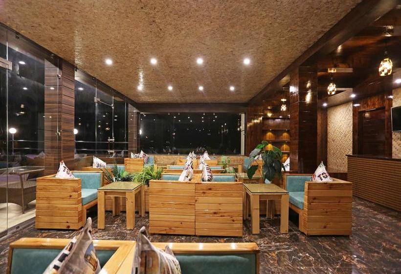 Oyo 10253 Hotel Winter Line Inn 14