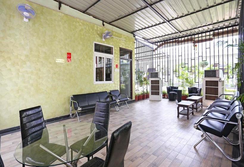 Oyo 10104 Radhika Resort 14