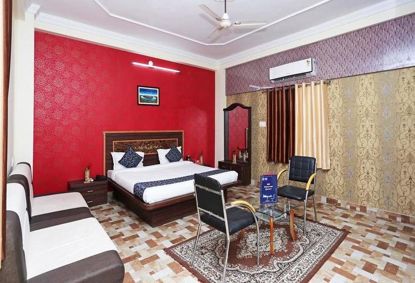 Oyo 10104 Radhika Resort 19