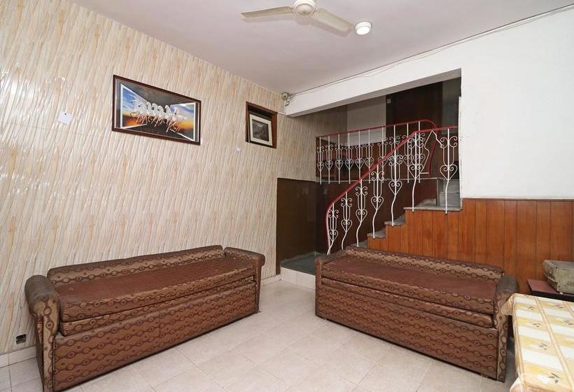 Hotel Oyo 10177 A Gulshan Continental 16