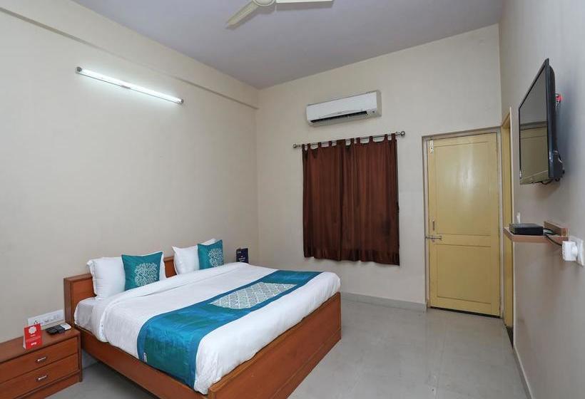 Oyo 10422 Hotel Udai Garh Palace 16