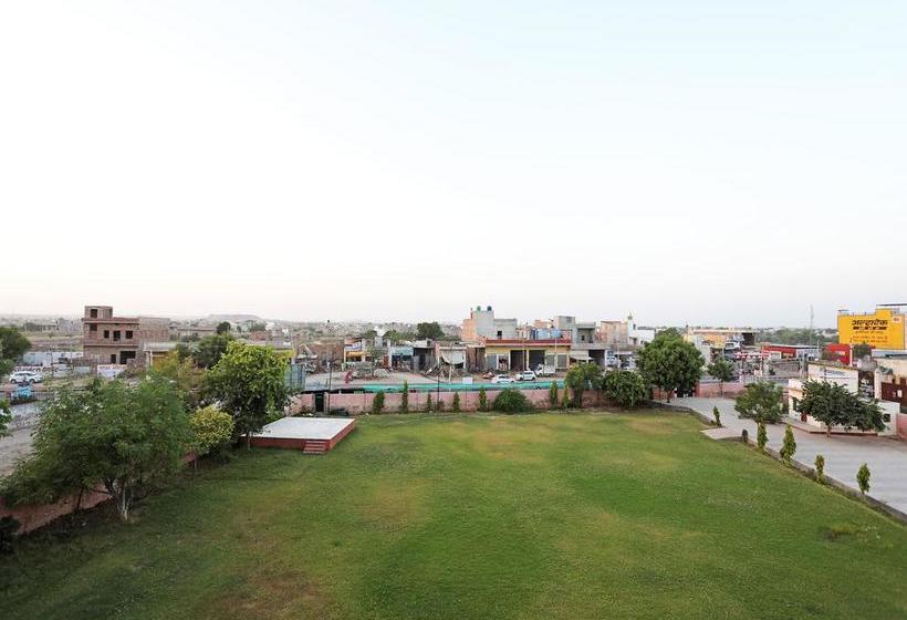 Oyo 10422 Hotel Udai Garh Palace 2