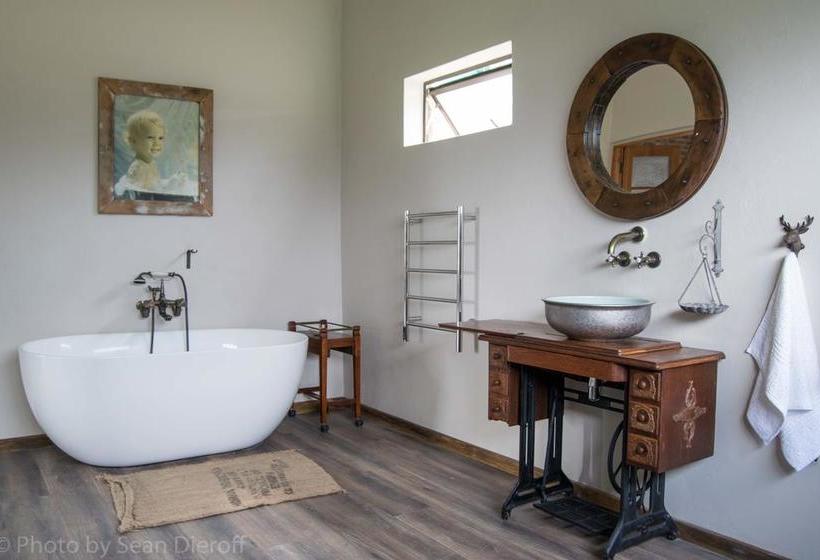 Hotel Fat Mulberry 1