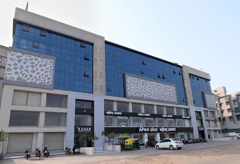 Oyo 9805 Hotel Apollo Odhav