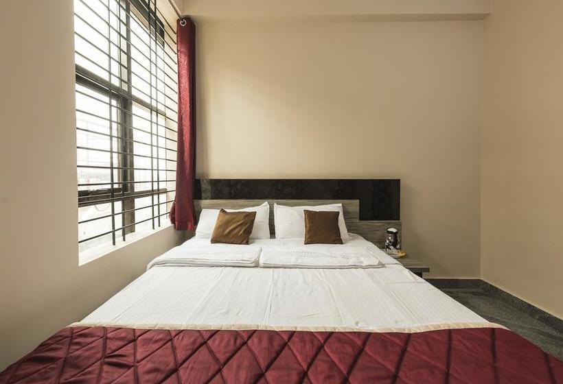 Oyo 9544 Hotel Crown Residency 1