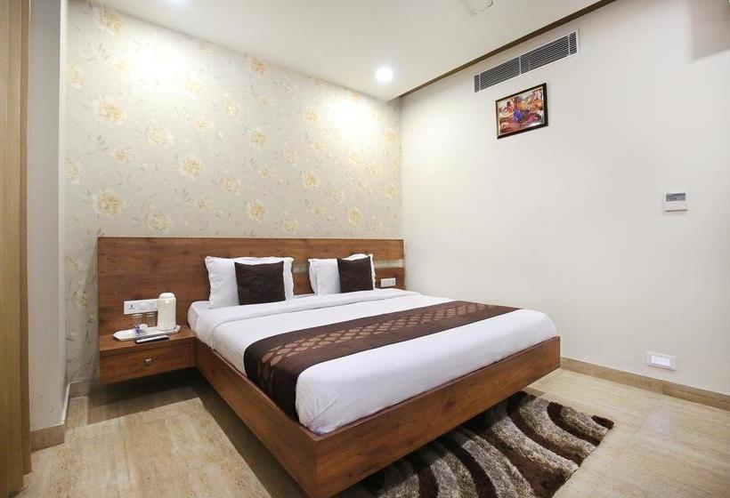 Oyo 10419 Gilco Green Motel 5