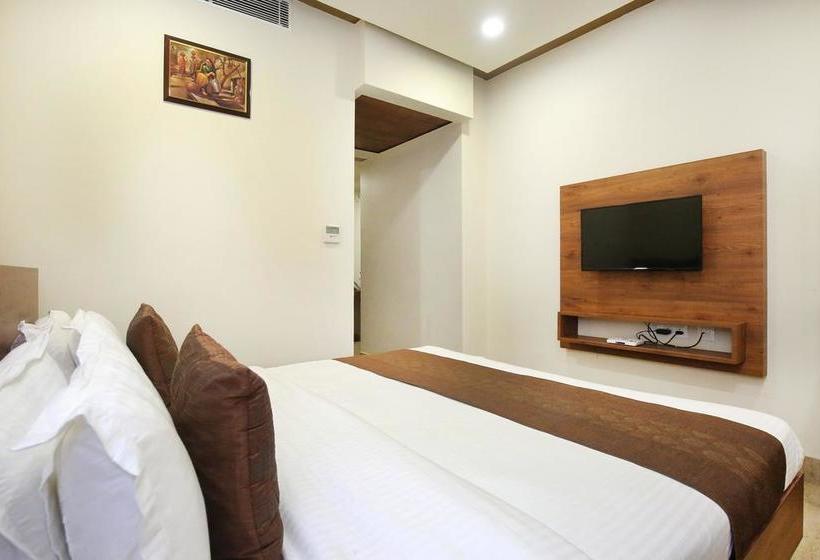 Oyo 10419 Gilco Green Motel 8