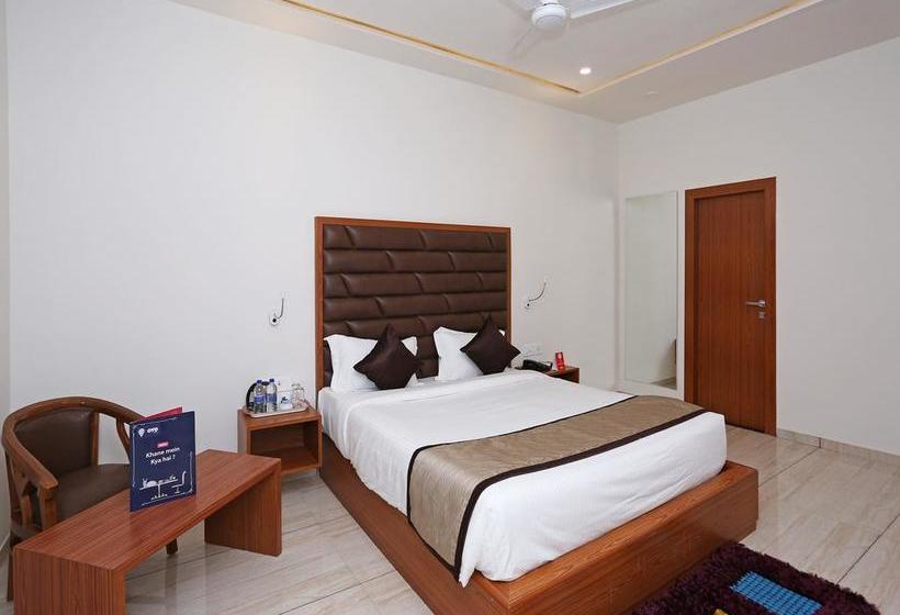 Oyo 10148 Hotel Paras Royal 2