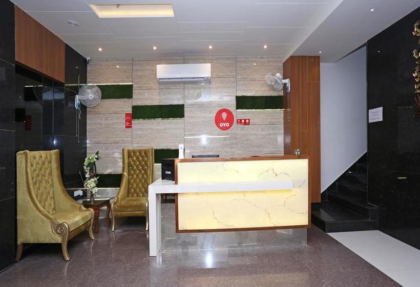 Oyo 10148 Hotel Paras Royal 20