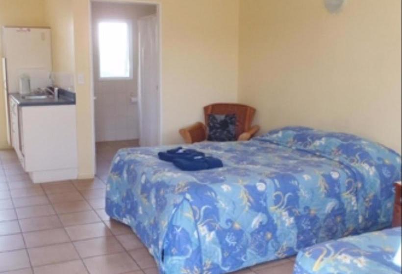 Cottage Park Thermal Motel 5