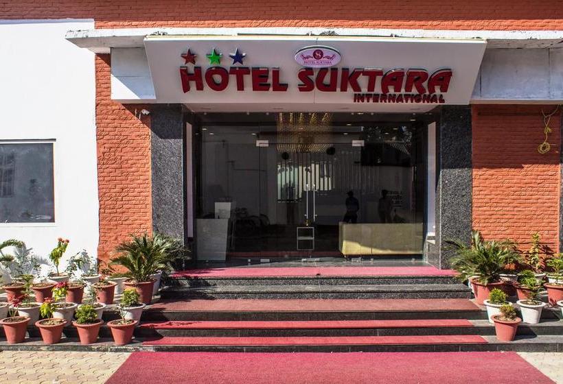 Hotel Suktara International 18