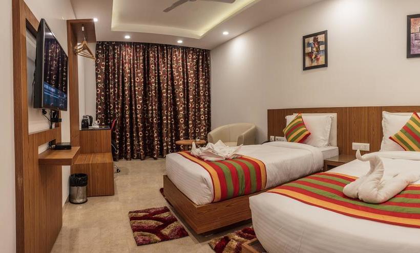 Hotel Suktara International 6