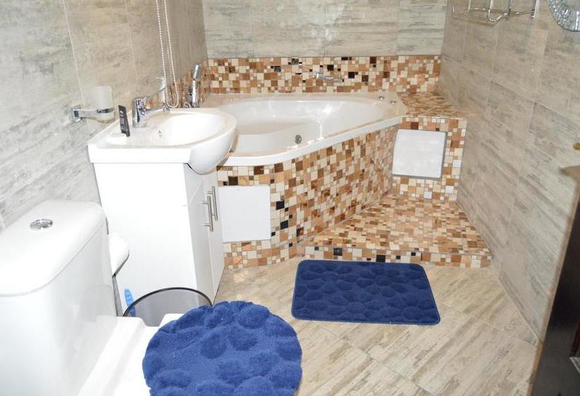 Hotel Channel View Lodge 12