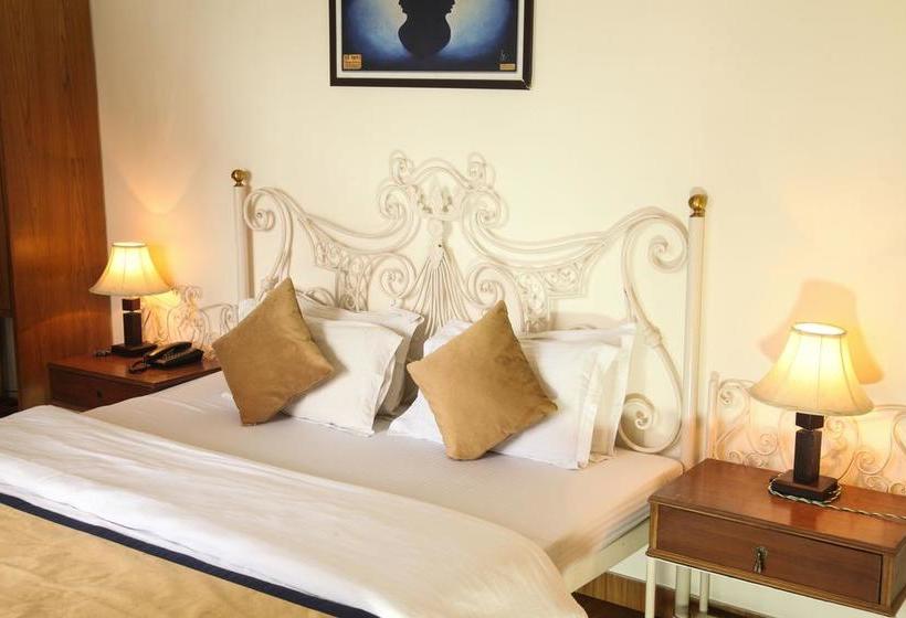 Hôtel Aamod Karma Vilas 13