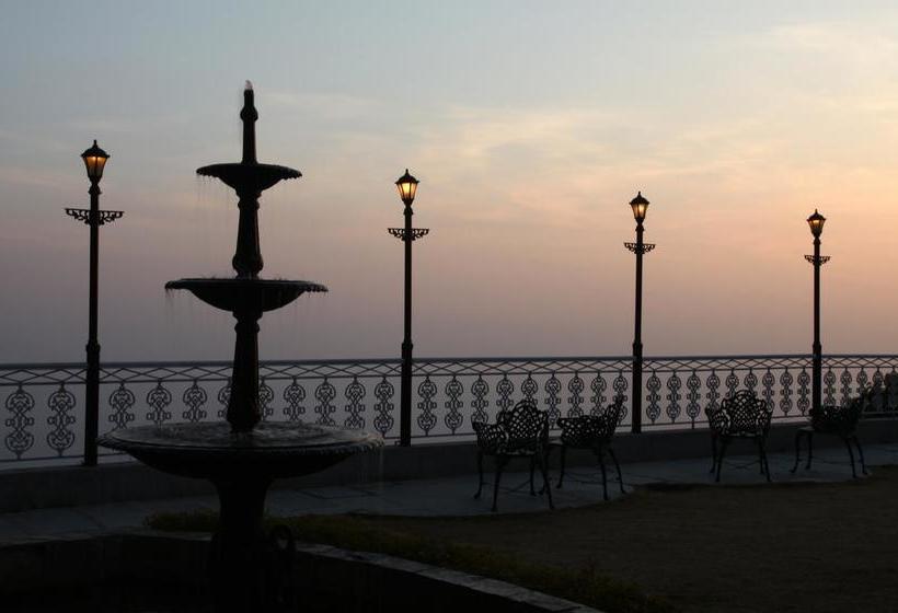 Hôtel Aamod Karma Vilas 5