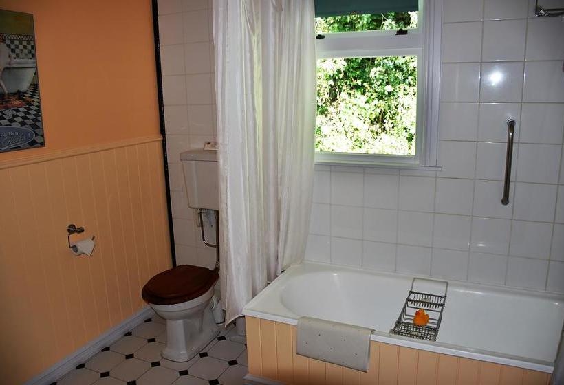 Bed and Breakfast Devenport Estate 20