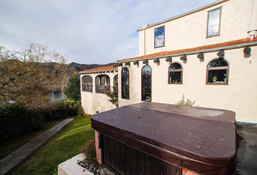 Bed and Breakfast The Mad Hacienda 1