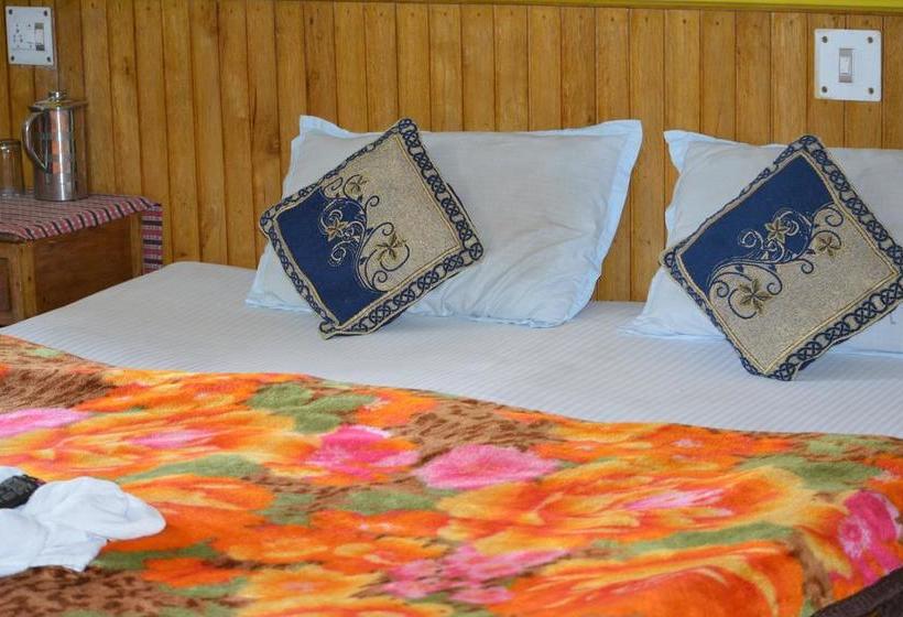 Hotel Dikiling Pelling 14