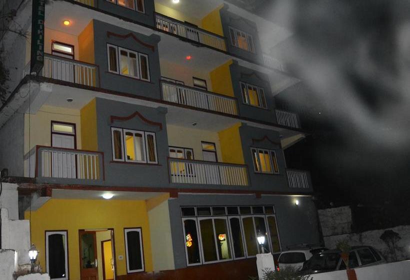 Hotel Dikiling Pelling 16