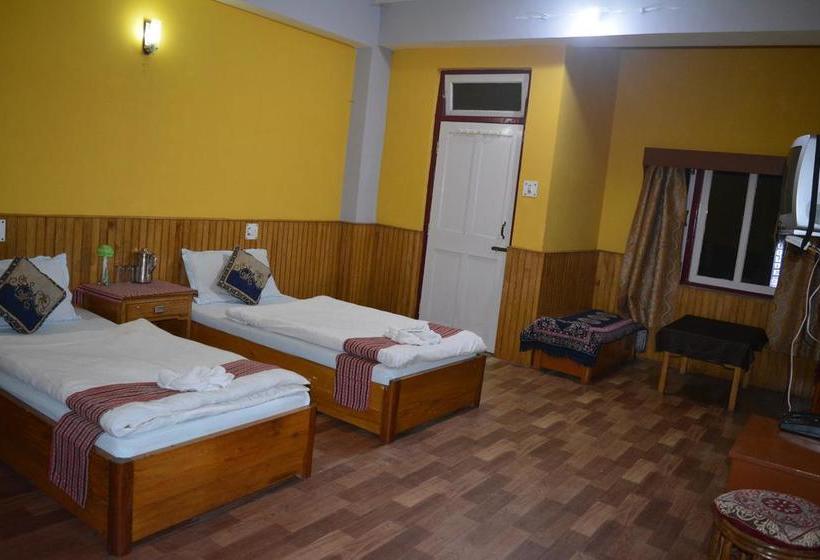 Hotel Dikiling Pelling 2